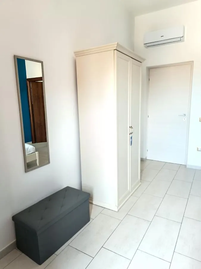La Residenza B&B Giba 0*,