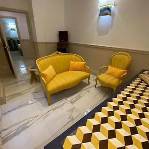 https://cozy-luxury-room-pantheon.it-romehotels.com